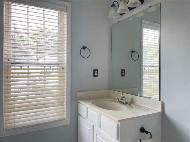 795 Abbotts Mill Court 73, Johns Creek, GA 30097