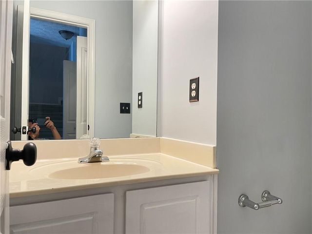 795 Abbotts Mill Court 73, Johns Creek, GA 30097