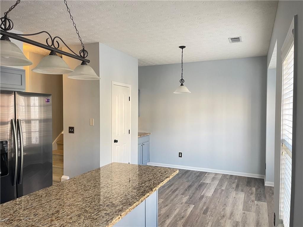 Image 6 of property listing at 795 Abbotts Mill Court 73, Johns Creek, GA 30097