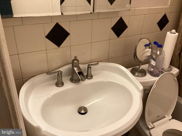 5416 LEWELLEN AVE, Baltimore, MD 21207