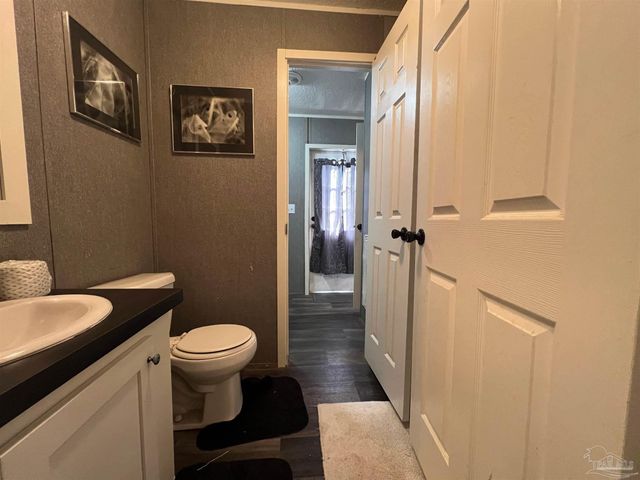 6923 Datura St, Milton, FL 32570