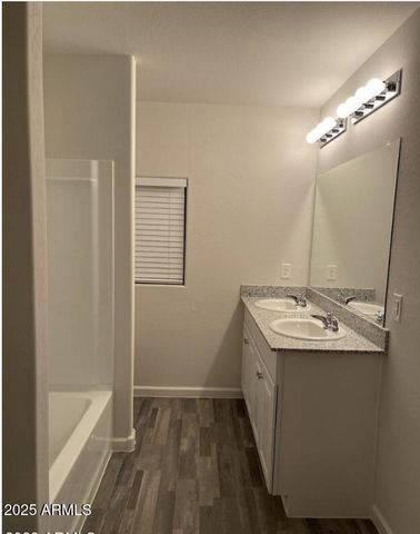 137 W BOBCAT Place, Casa Grande, AZ 85122