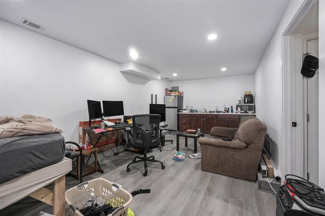 648 Lafayette Avenue, Grand Rapids, MI 49503