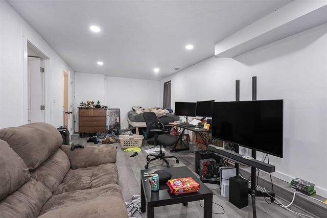 648 Lafayette Avenue, Grand Rapids, MI 49503