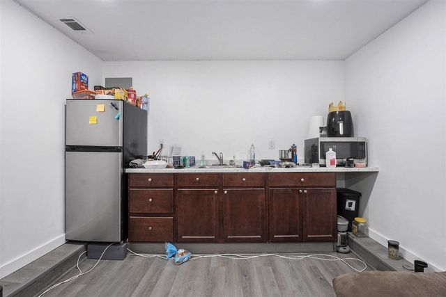 648 Lafayette Avenue, Grand Rapids, MI 49503