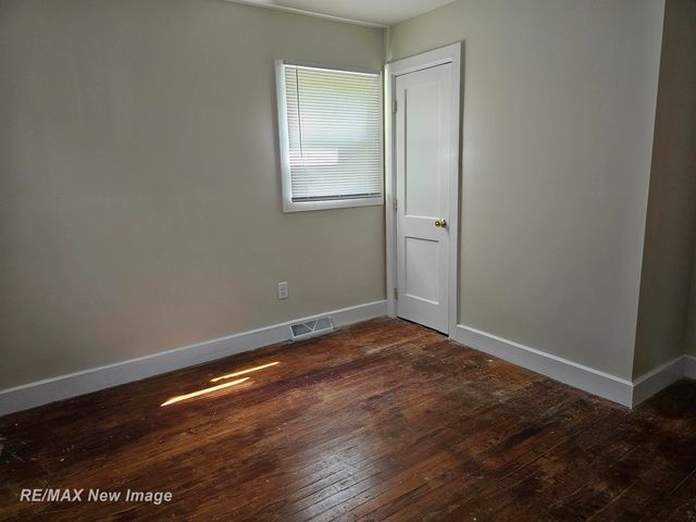 2126 Hammel Street, Saginaw, MI 48601