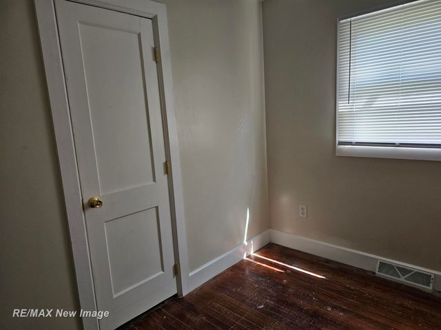 2126 Hammel Street, Saginaw, MI 48601