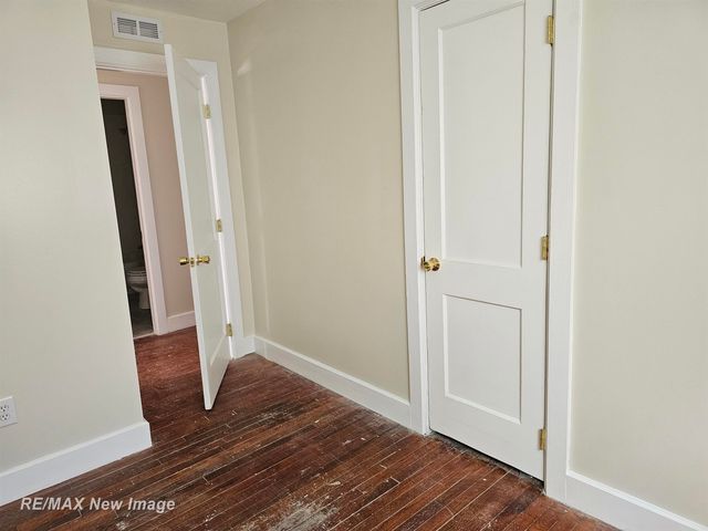 2126 Hammel Street, Saginaw, MI 48601