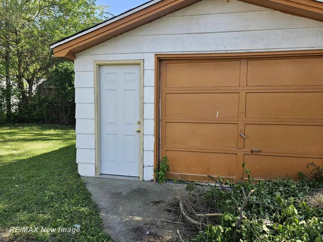 2126 Hammel Street, Saginaw, MI 48601