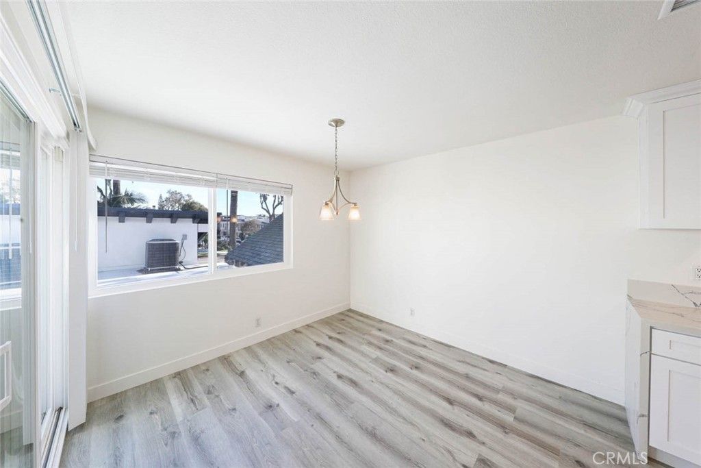 Image 34 of property listing at 503 Marguerite, Corona Del Mar, CA 92625