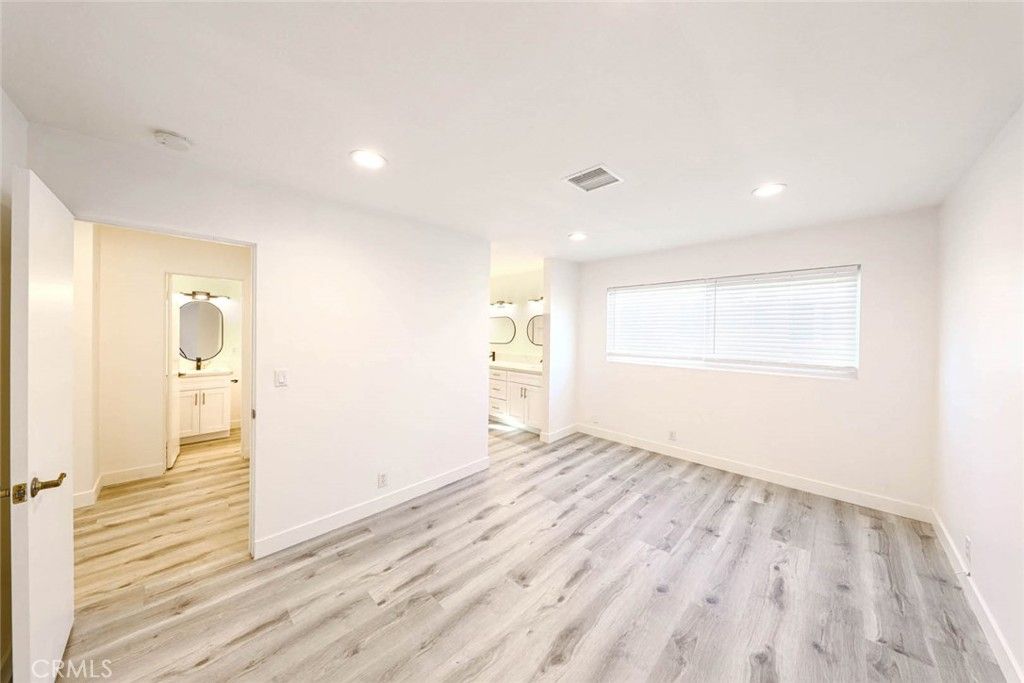 Image 36 of property listing at 503 Marguerite, Corona Del Mar, CA 92625