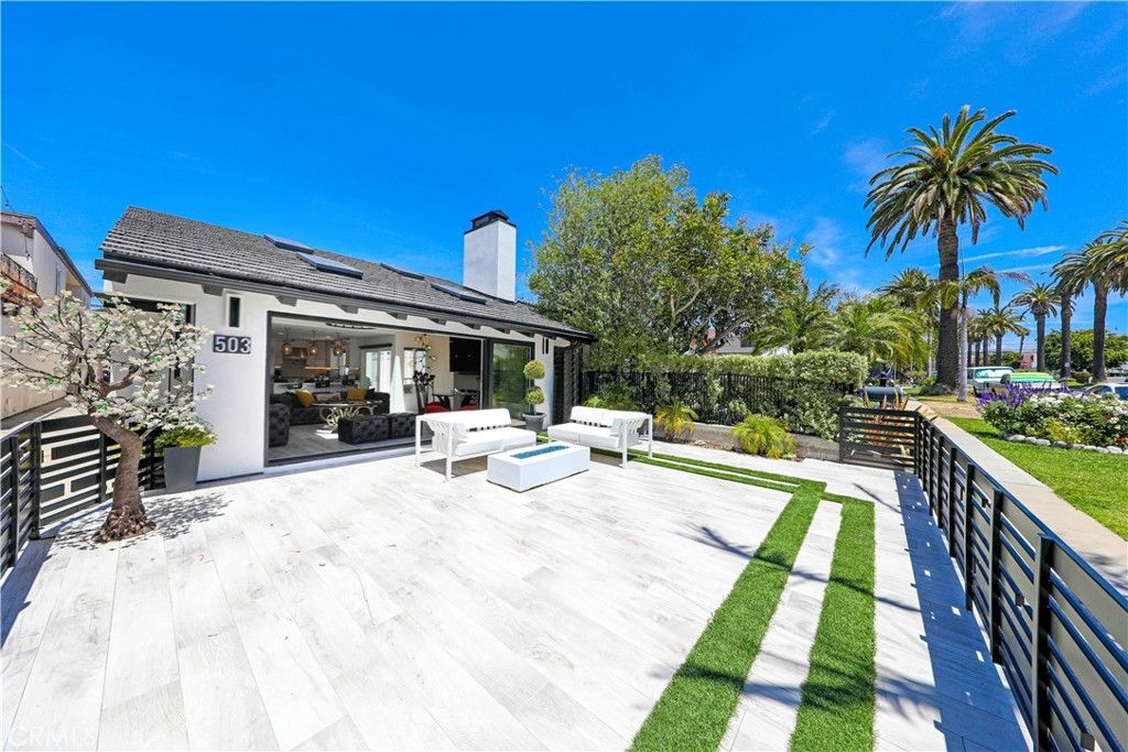 Image 4 of property listing at 503 Marguerite, Corona Del Mar, CA 92625