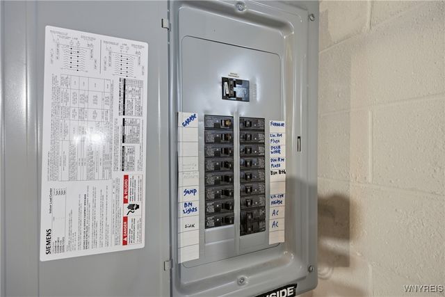 37 Richmond Avenue, Lancaster, NY 14086