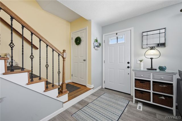 37 Richmond Avenue, Lancaster, NY 14086