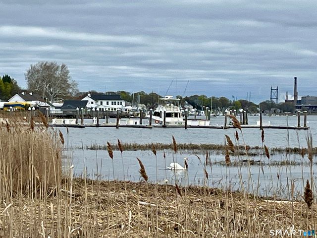 50 Birdseye Street 306A, Stratford, CT 06615