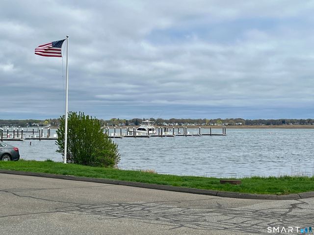50 Birdseye Street 306A, Stratford, CT 06615