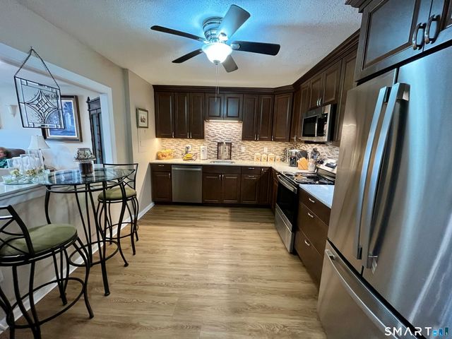50 Birdseye Street 306A, Stratford, CT 06615