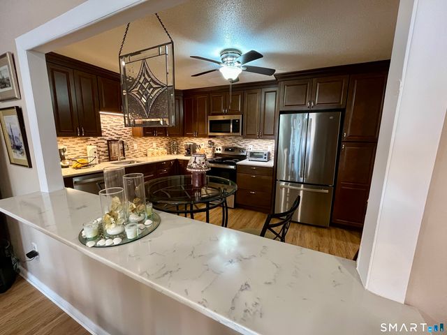 50 Birdseye Street 306A, Stratford, CT 06615