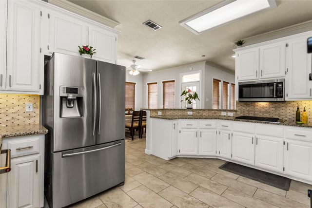 630 Lake Park Drive, Coppell, TX 75019