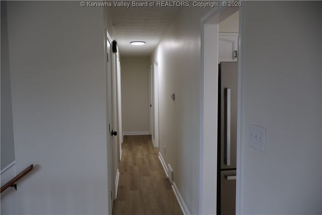 256 Pine Circle, Dunbar, WV 25064