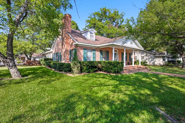 401 Craig Street, Hillsboro, TX 76645