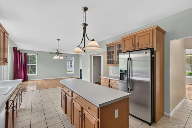 5 Oldwyck Crescent, Highland Mills, NY 10930