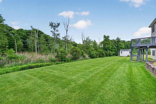 5 Oldwyck Crescent, Highland Mills, NY 10930