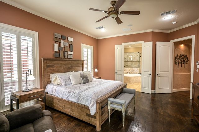 910 Belclaire Circle, Cedar Hill, TX 75104