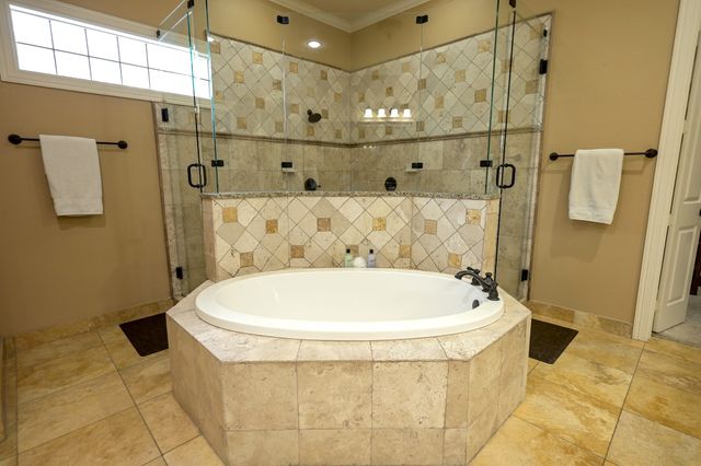 910 Belclaire Circle, Cedar Hill, TX 75104
