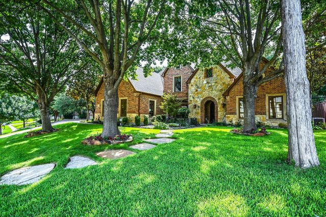 910 Belclaire Circle, Cedar Hill, TX 75104