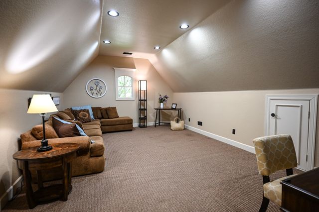 910 Belclaire Circle, Cedar Hill, TX 75104