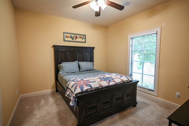 910 Belclaire Circle, Cedar Hill, TX 75104