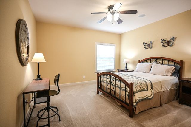 910 Belclaire Circle, Cedar Hill, TX 75104