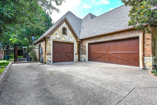 910 Belclaire Circle, Cedar Hill, TX 75104