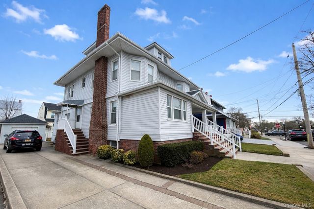 406 Beach 131st Street, Belle Harbor, NY 11694