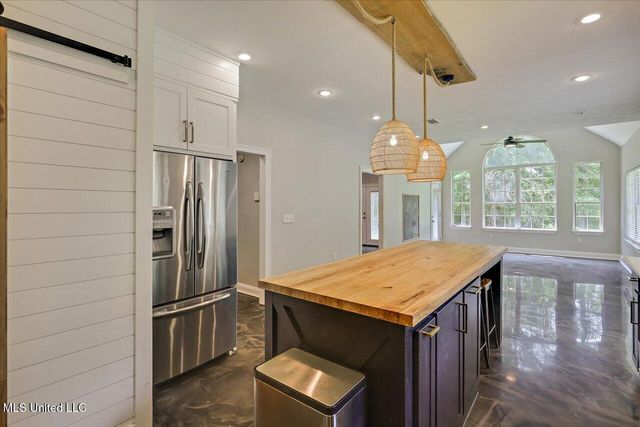 2033 Elizabeth Chapman Drive, Jackson, MS 39212