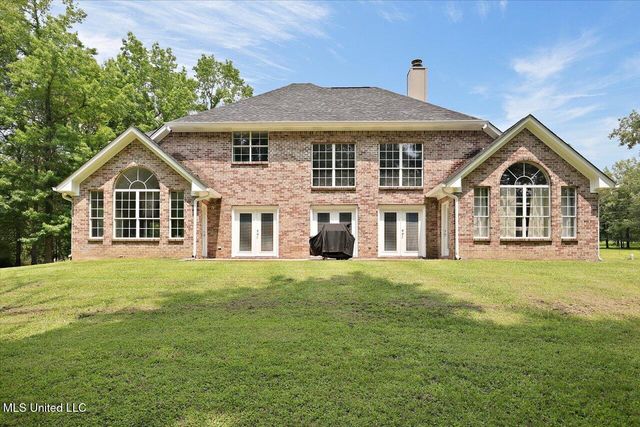 2033 Elizabeth Chapman Drive, Jackson, MS 39212