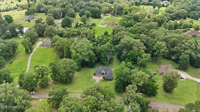 2033 Elizabeth Chapman Drive, Jackson, MS 39212