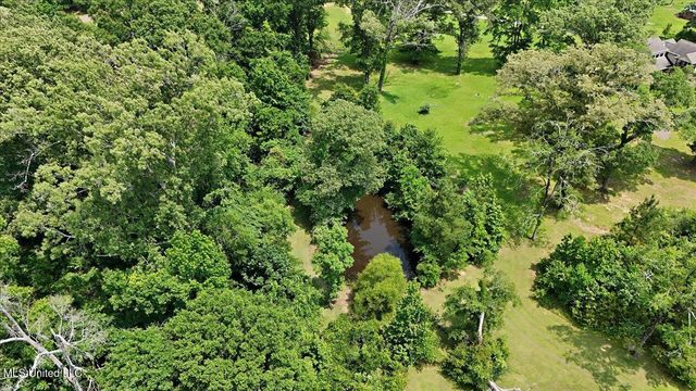 2033 Elizabeth Chapman Drive, Jackson, MS 39212
