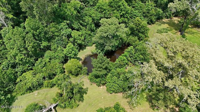 2033 Elizabeth Chapman Drive, Jackson, MS 39212