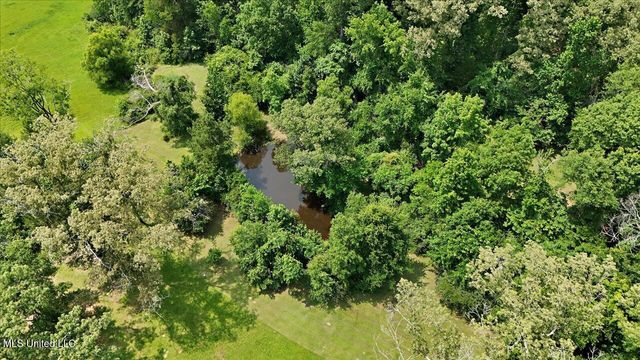 2033 Elizabeth Chapman Drive, Jackson, MS 39212