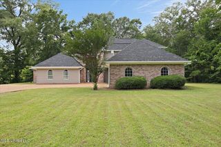 2033 Elizabeth Chapman Drive, Jackson, MS 39212