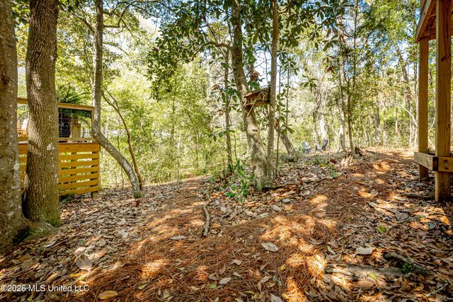 1103 Le Voyageur Drive, Ocean Springs, MS 39564