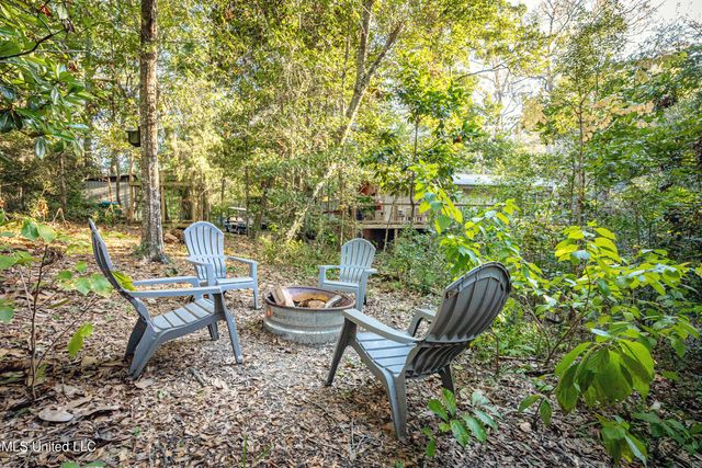 1103 Le Voyageur Drive, Ocean Springs, MS 39564