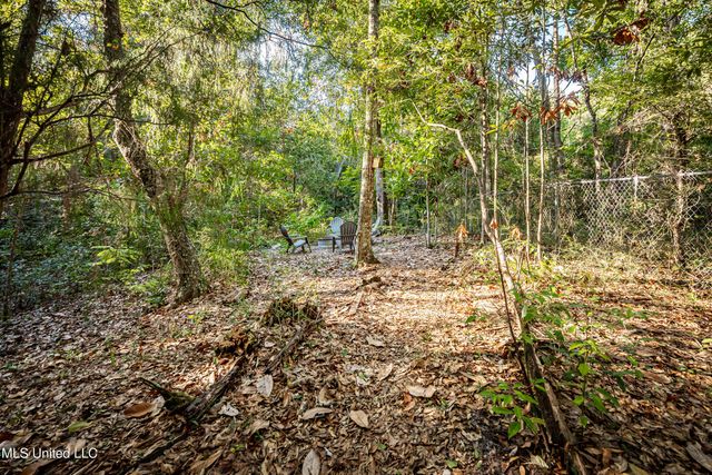 1103 Le Voyageur Drive, Ocean Springs, MS 39564