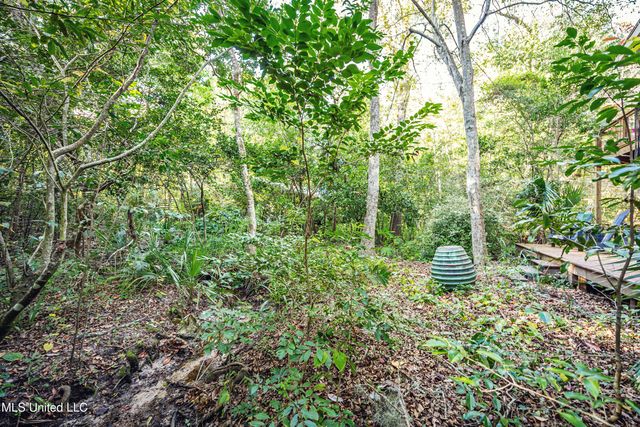 1103 Le Voyageur Drive, Ocean Springs, MS 39564