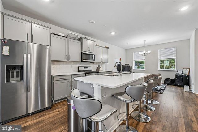 6619 DARTER WAY, Clinton, MD 20735