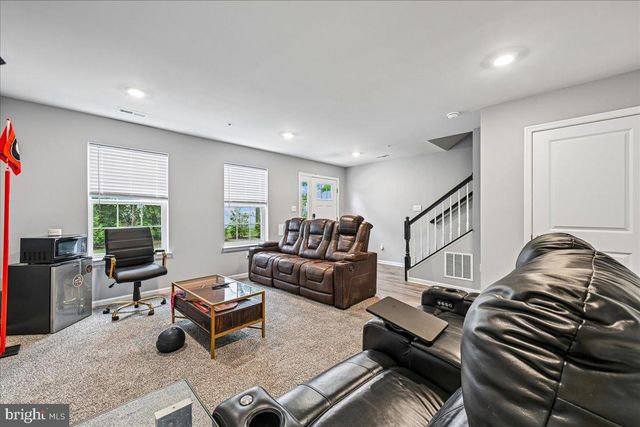 6619 DARTER WAY, Clinton, MD 20735