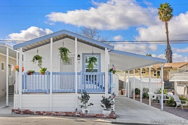 8545 Mission Gorge Rd SPC 336A, Santee, CA 92071