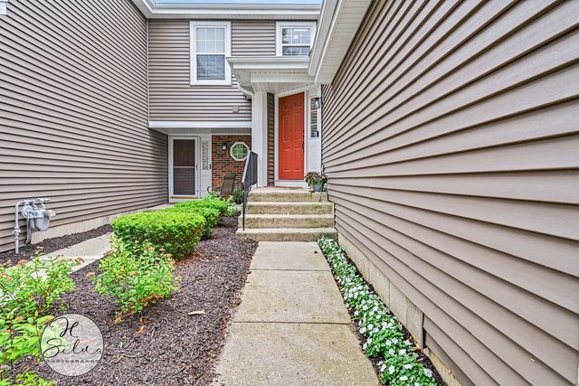 2035 Waverly Lane 2035, Algonquin, IL 60102